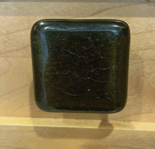 AQUILLA ART GLASS STUDIO handblown GLASS KNOBS. Priced for 1. Available: 42 - Picture 5 of 12