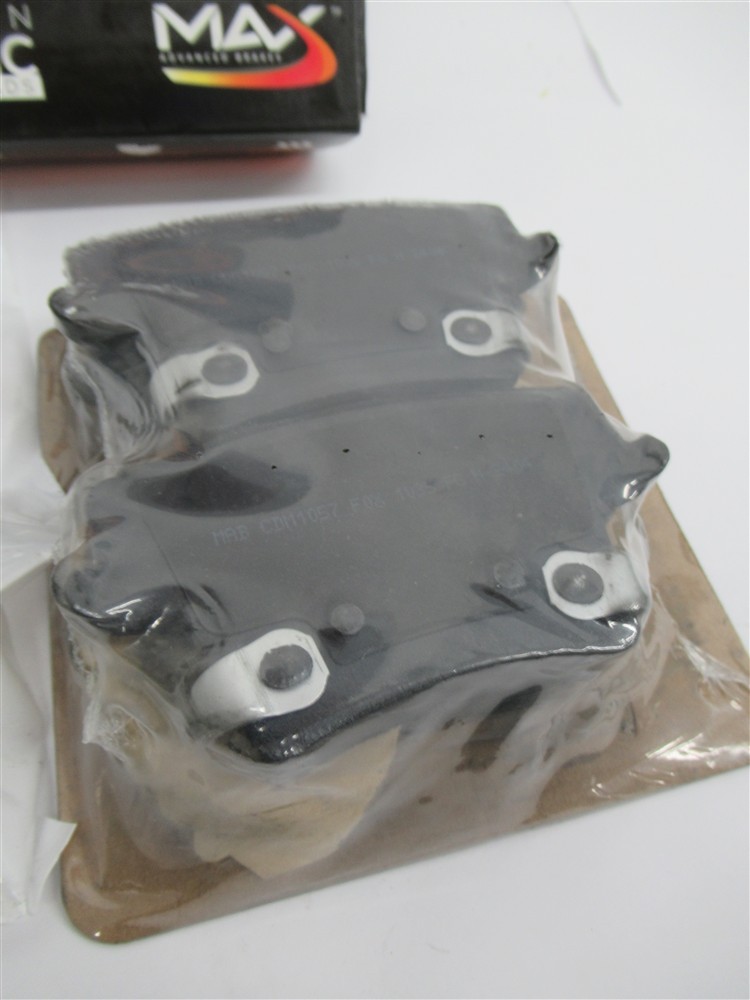 Max Advanced Brakes D1057 Rear Brake Pads