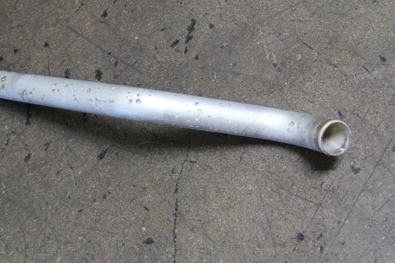 Ferrari Mondial, Upper Radiator Hose, Used, P/N 122853