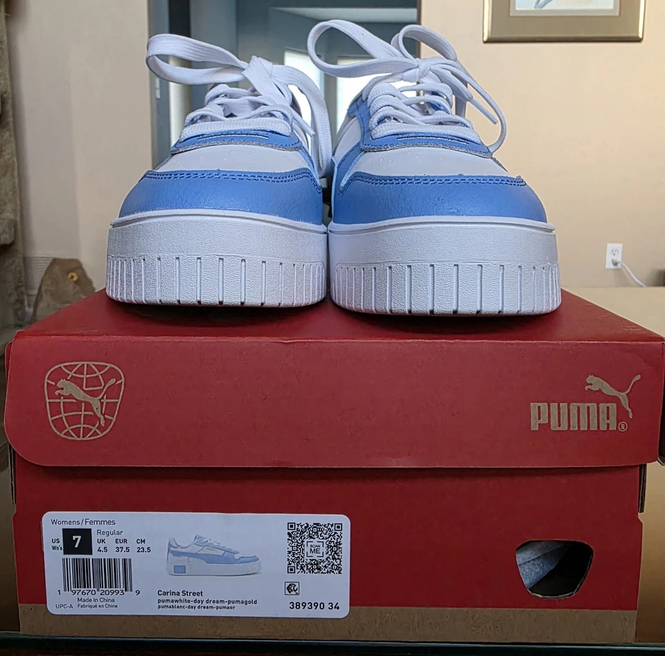 Zapatillas Puma Carina Street Cuero Blanco y Azul Mujer Talla 7 Nuevas en Caja Nunca Usadas Foto 2 de 4