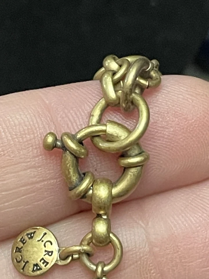 Collar Colgante Crew Distintivo Multi Piedra Tono Dorado Azul Verde Cristal Foto 4 de 4