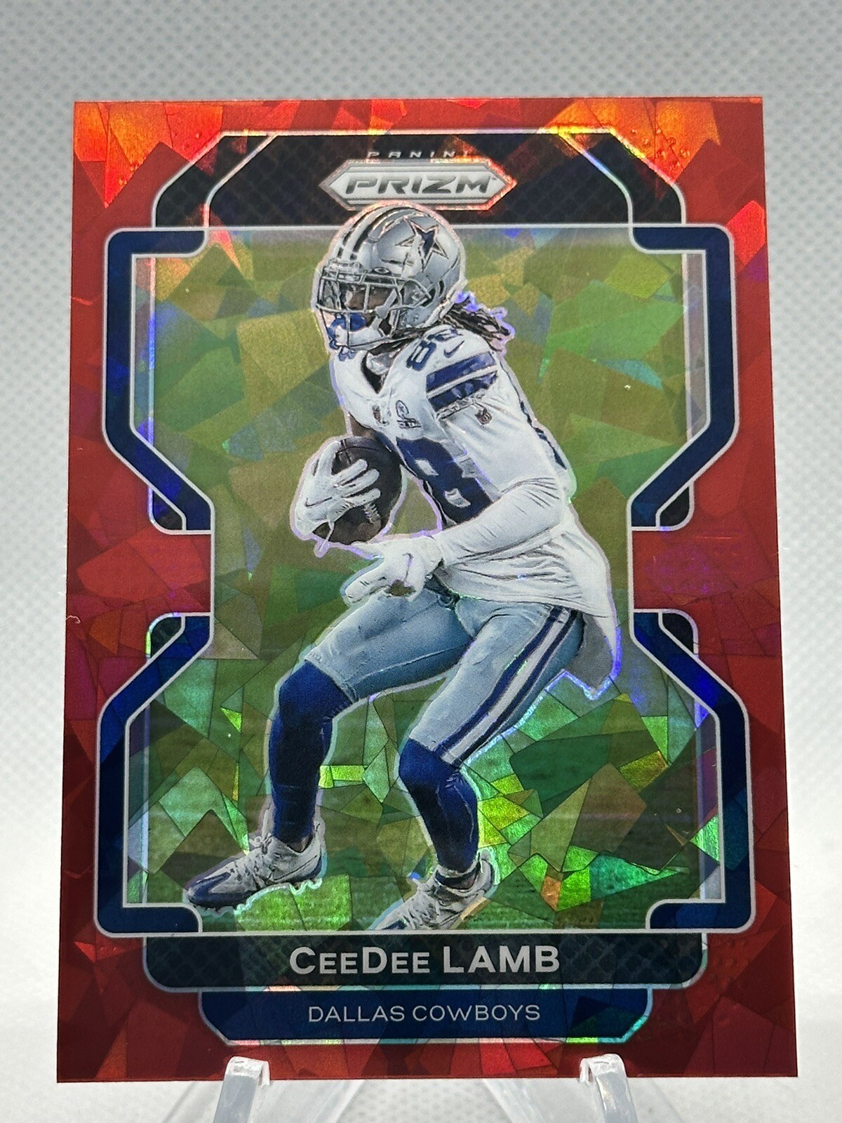 2021 Panini Prizm CeeDee Lamb Red Cracked Ice #239 Dallas Cowboys