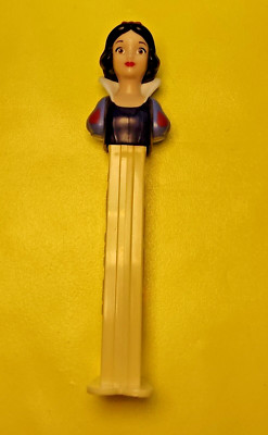 Schneewittchen Neu (Disney Princess) - PEZ Süßigkeitenspender - 7,5 Patent - China