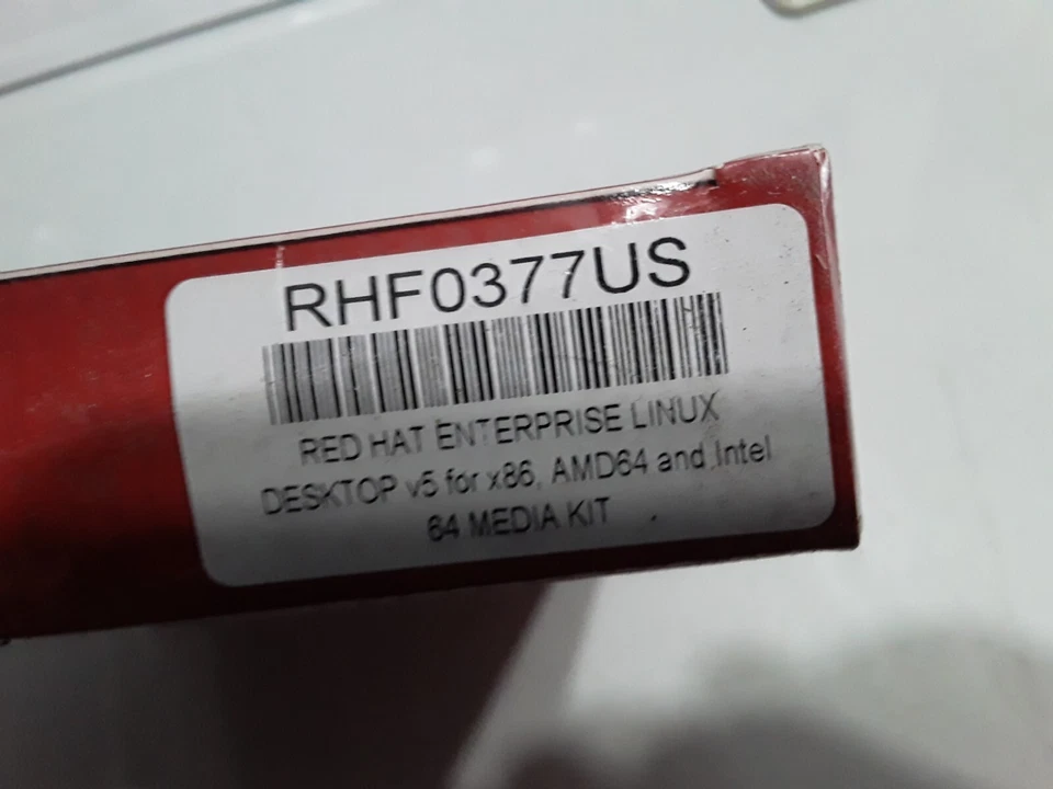 RedHat Enterprise Linux5 CLIENT RHF0377US for X86 AMD64 & Intel 64 Media Kit NEW - Image 2 of 4