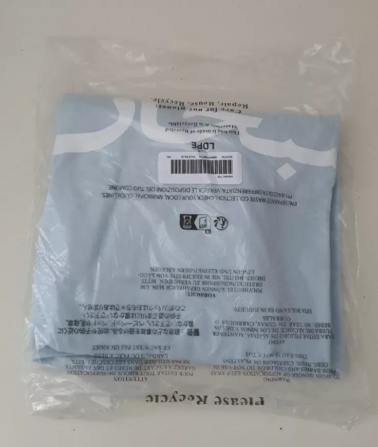 T Shirt SS23 Supreme Logo Arabo Colore Blu Chiaro Nuovo Made In U.S.A Taglia XXL