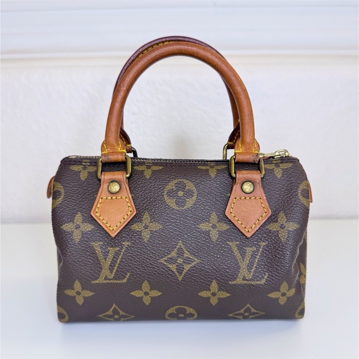 Louis Vuitton Monogram Mini Speedy