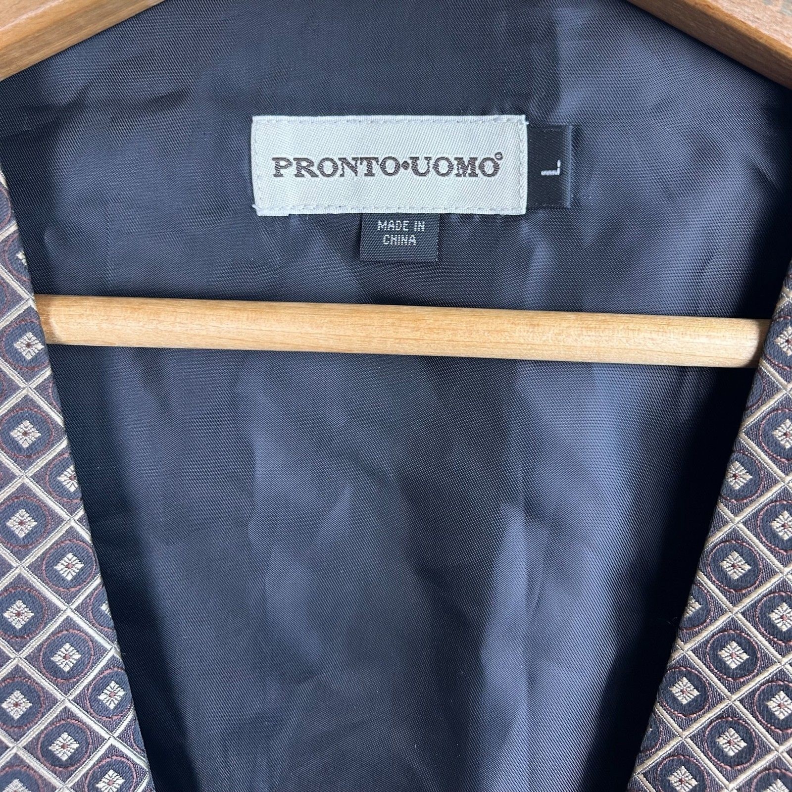 Pronto Uomo Geometric Pattern Button Front Vest - image 4