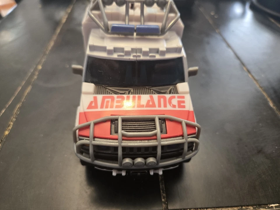 Transformers Movie Autobot RESCUE RATCHET Voyager Class 2007 Complete ExcCond  - Image 4 of 4