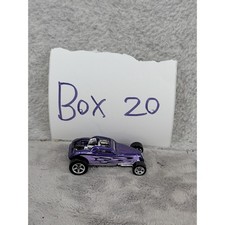 Hot Wheels Sooo Fast Purple Metallic Lavender Flames 2000 Diecast Car 1:64 5SP