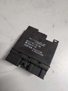 Mercedes CLS W219 Türschloss Steuergerät hinten links 2118203785 08