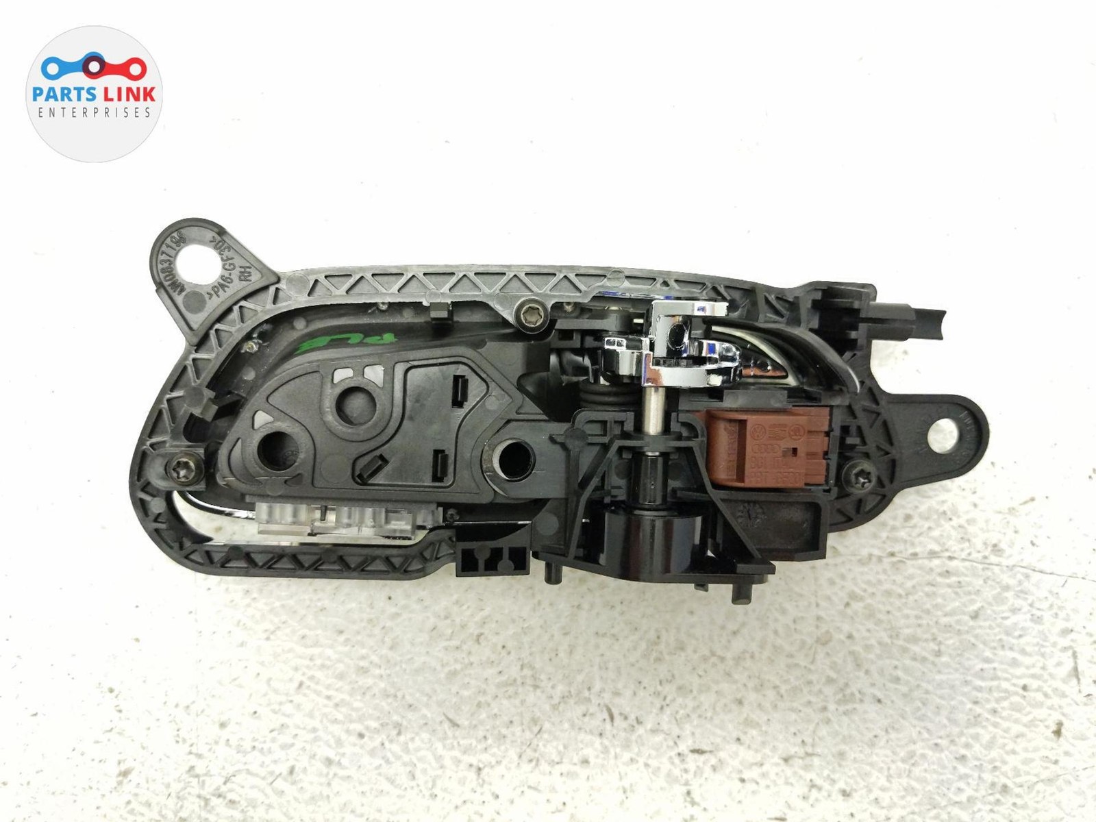 2016-20 BENTLEY BENTAYGA REAR RIGHT INTERIOR DOOR HANDLE GRAB GRIP OPENER SWITCH