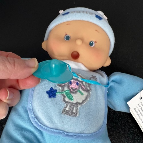 Vintage 00" Walmart Kid Connection 9" Bean Bag Baby Cutie Boy ciuccio blu - Foto 6 di 8