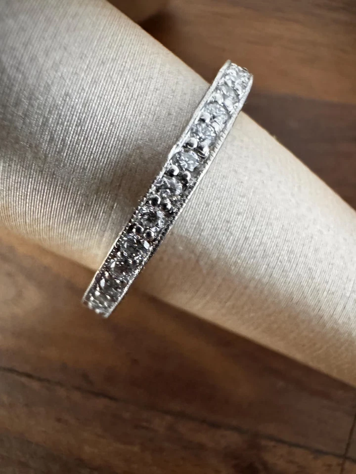 Pre-Owned Tacori Platinum Diamond Band – Size 7 1/2 - Image 3 of 4