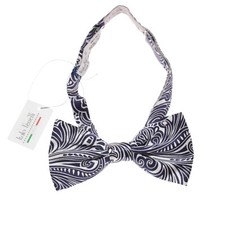 Italo Ferretti NWT Bow Tie Adjustable Size in Navy Blue/White Pattern 100 Silk