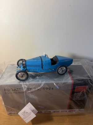 CMC M-063 Bugatti Type 35 Grand Prix 1924 1/18 Scale Model Car