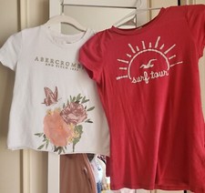 Womens Brandy Melville  Aero Mixed Clothing Lot Of Cropped Shirts. SMALL.