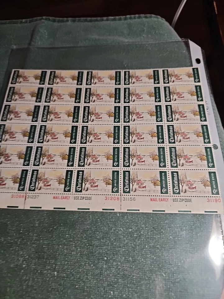 30 estampillas de Navidad 1969 Foto 3 de 4