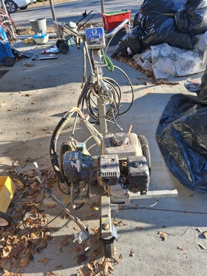 #ad Graco Linelazer 3400 $2000.00