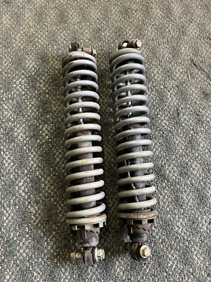 2004 Arctic Cat 650 V2 Front Shocks, Bushings By The Bolts Are Worn. Both Good