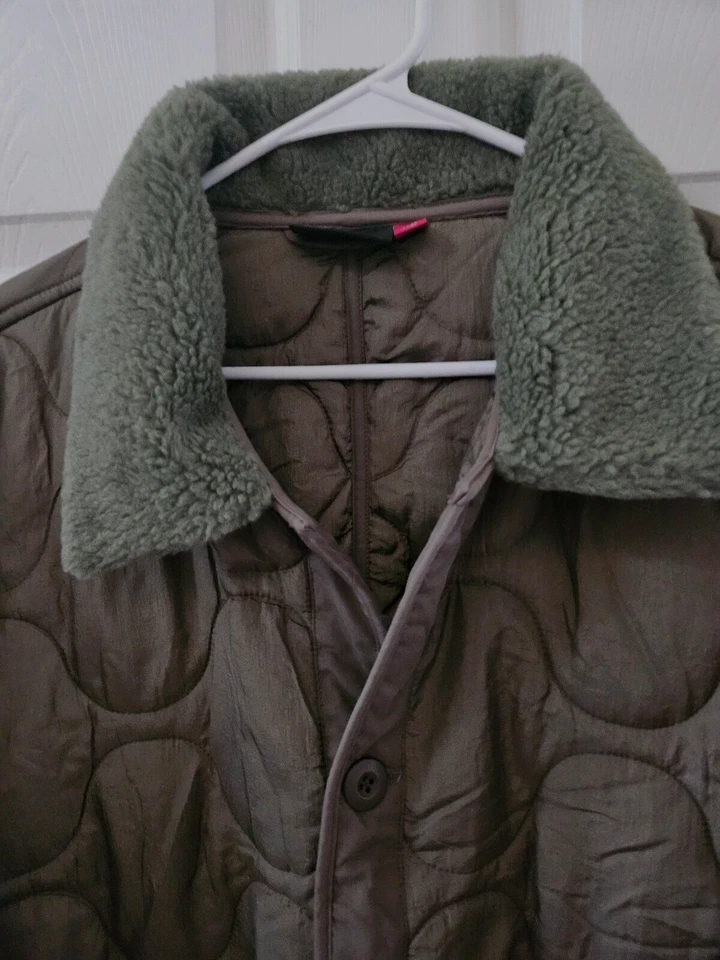 ALPHA INDUSTRIES 100% NYLON FULL ZIP SHERPA COLLAR OLIVE GREEN WOMEN'S JACKET XL - Image 4 of 4