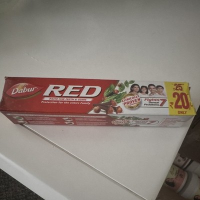 Dabur Red Herbal Toothpaste Mint Flavor 100g Paste for Teeth & Gums