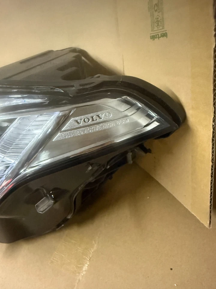 LED Frontscheinwerfer Links Headlight Left Volvo XC90 II Original 32404715 - Bild 2 von 4