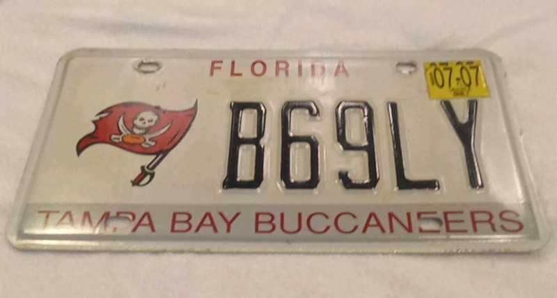 EXPIRED 2007 Florida TB BUCCANEER License Plate Novelty Plate Super Bowl XXXV11 