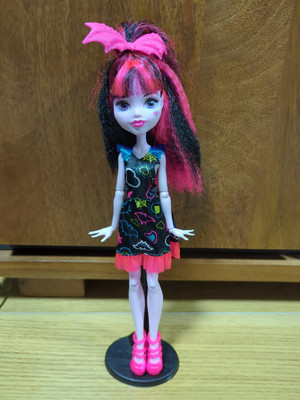 Monster High Electrified Hair Raising Ghouls Draculaura