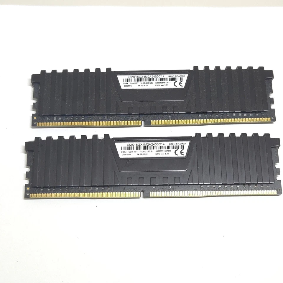 16GB (2x 8GB) Corsair Vengeance LPX CMK16GX4M2A2400C14 DDR4-2400MHz RAM Kit - Image 2 of 2