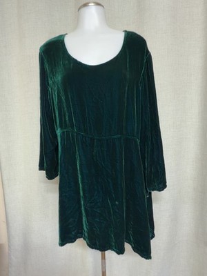 green emerald velvet dress Valier Velvet Tunic Dress – Cypress Boutique main image 0