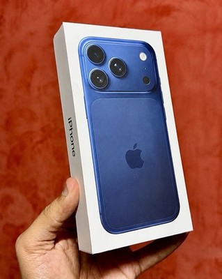 New Sealed Apple iPhone 17 Pro Max 256 GB Deep Blue (T-Mobile Only)