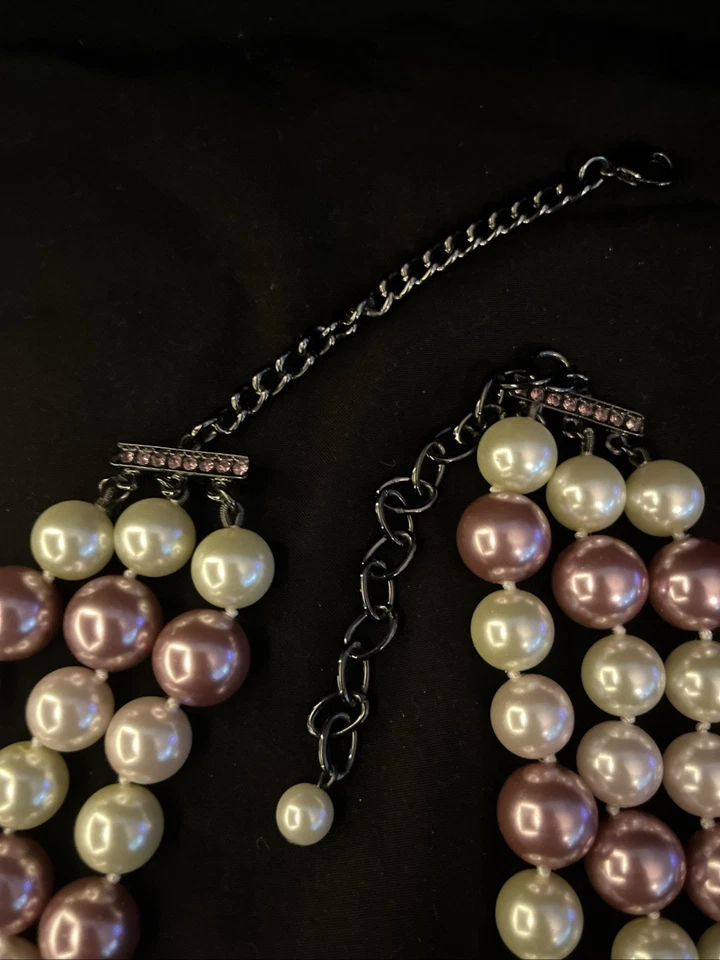 Joan Boyce 3 Strand Pink, Purple & Traditional Pearl & Jeweled Flower Necklace - Изображение 3 из 4
