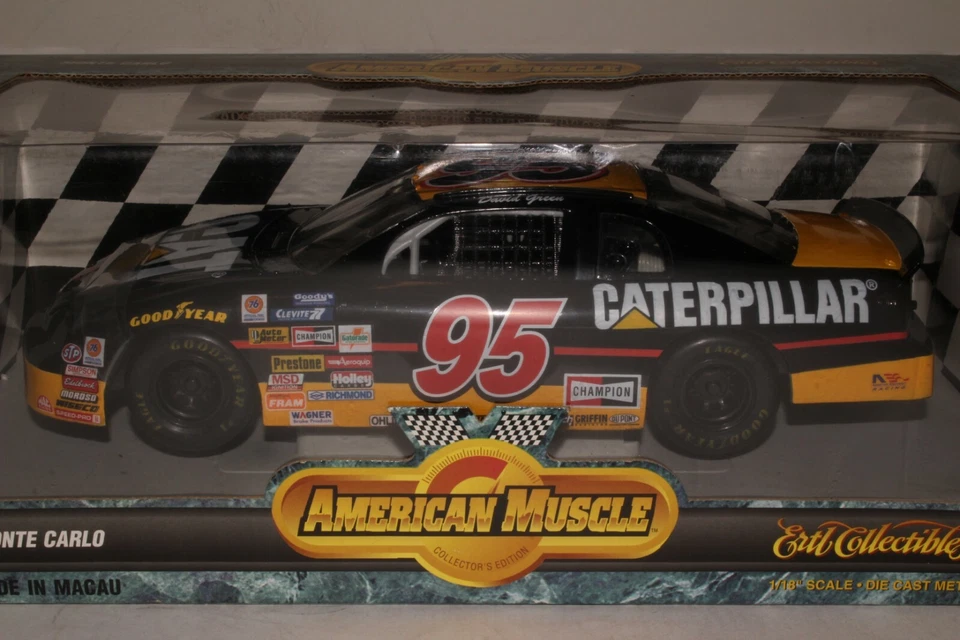 Ertl American Muscle, caixa escala 1/18 David Green Caterpillar Monte Carlo - Imagem 2 de 4