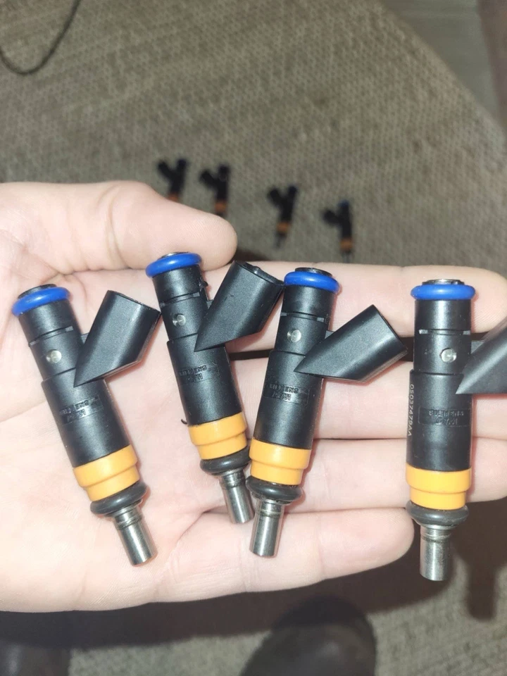 8件装燃油喷射器适用于克莱斯勒300 Aspen道奇Ram 1500 2500 3500充电器5.7L — 第 2/4 张图片