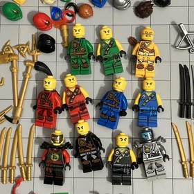 LEGO&reg; Minifigure Lloyd Jungle Knee Pads Tournament 70749 Ninjago E4 2