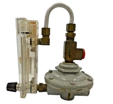 ITT CONOFLOW GH21XTXM Differential Regulator 3 psi with Dwyer RMA-32-SSV