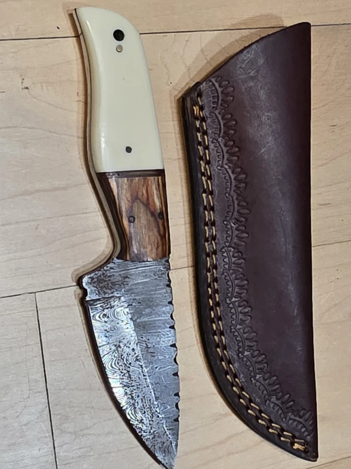Cuchillo de caza James Kartoz hecho a mano personalizado hoja fija hueso de camello Damasco Foto 4 de 4