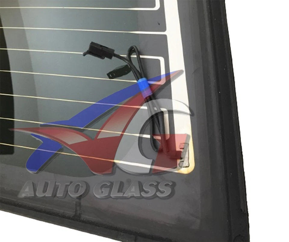 DB08312YPY Back Window LEFT Heated Solar 2000 CADILLAC ESCALADE 4D - Image 4 of 4