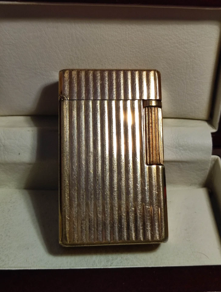 Accendino Dupont D-57 oro revisionato e funzionante briquet ancien - Immagine 2 di 4
