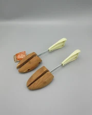Vtg Norm Thompson Cedar Shoe Keepers/Shoe Tree/Stretchers Women’s/8M Adustable