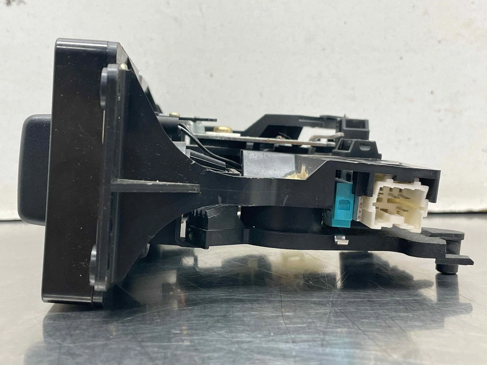 Isuzu Trooper 1999 calentador aire acondicionado interruptor de control de temperatura OEM 8971167662 Foto 4 de 4