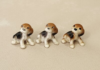 HR Hagen Renaker Miniature Beagle Pups Sitting Dogs Figurines x3 2 are Earlier