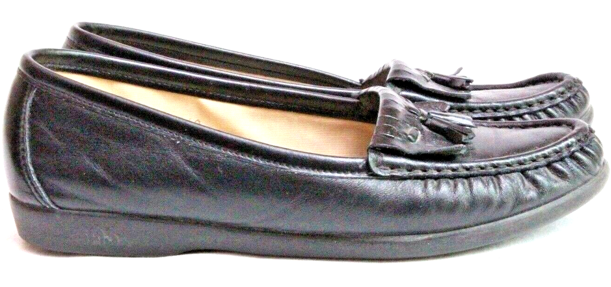 SAS Softie Kiltie Tassel pinch Leather Slip On Loafer shoes  display picture 1