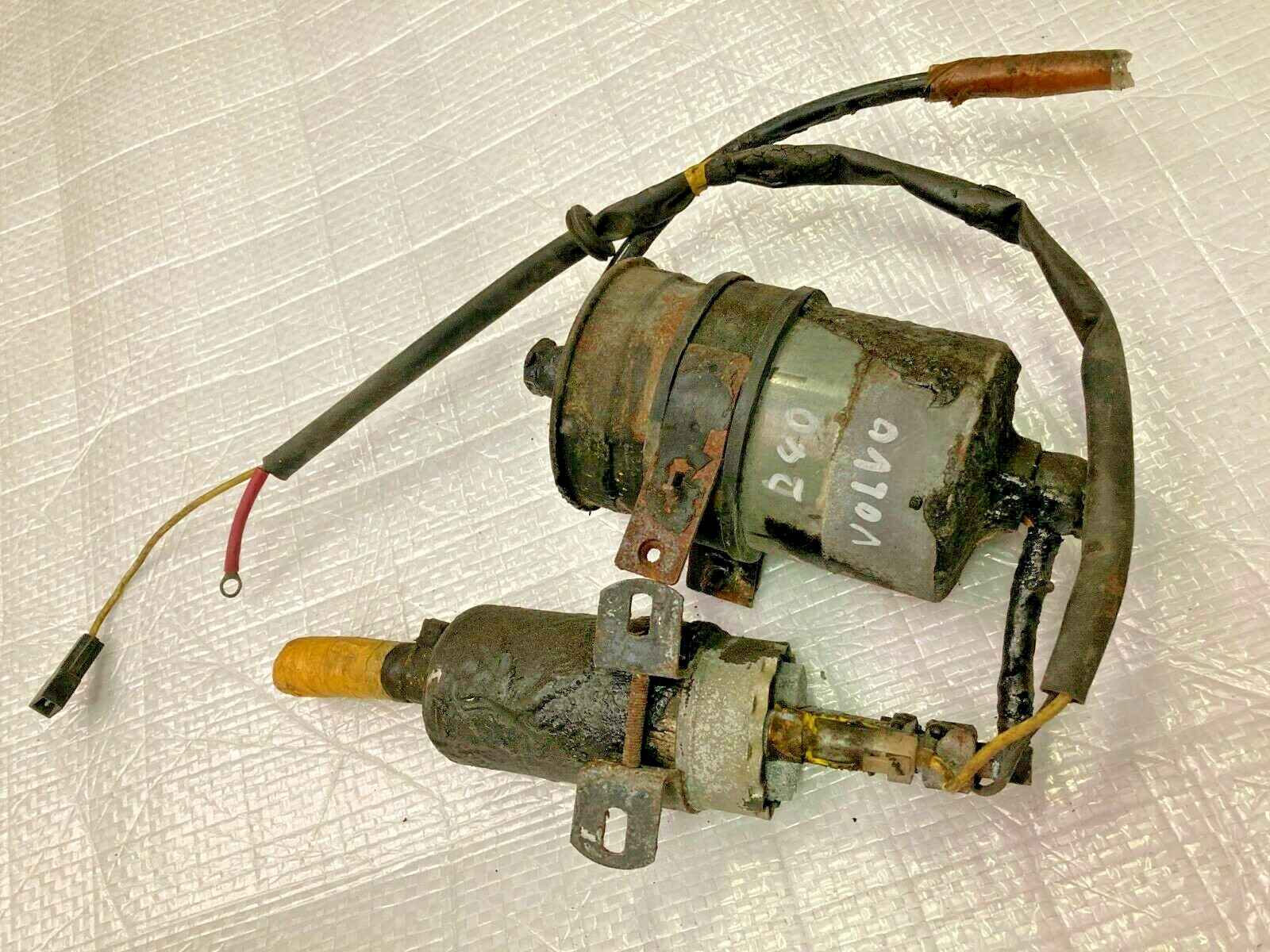 VOLVO 240 fuel pump eBay