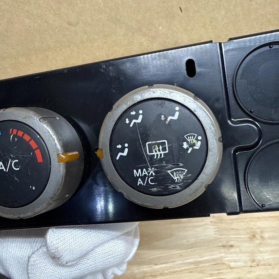 2005-2006 Nissan Titan Heater A/C Temperature HVAC Climate Control GENUINE OEM Foto 4 de 4