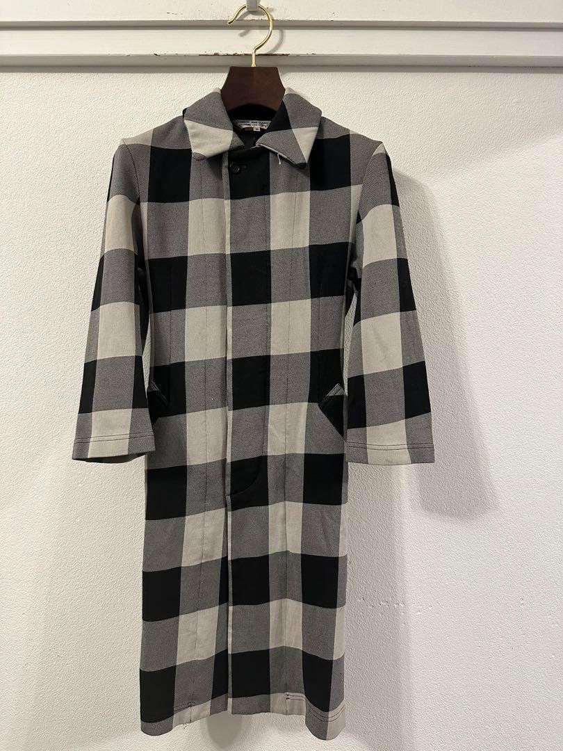 USED COMME DES GARCONS 11SS WAVE CHECK COAT ACCEPTABLE M USED COMME DES GARCONS 11SS WAVE CHECK COAT ACCEPTABLE M