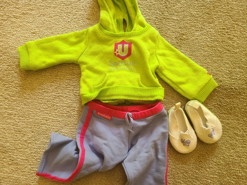 American Girl 2010 Interstar U Varsity University Hoodie Pants Shoes Set