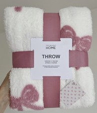 Primark White & Pink Bow Cosy Throw Blanket - Brand New with Tags