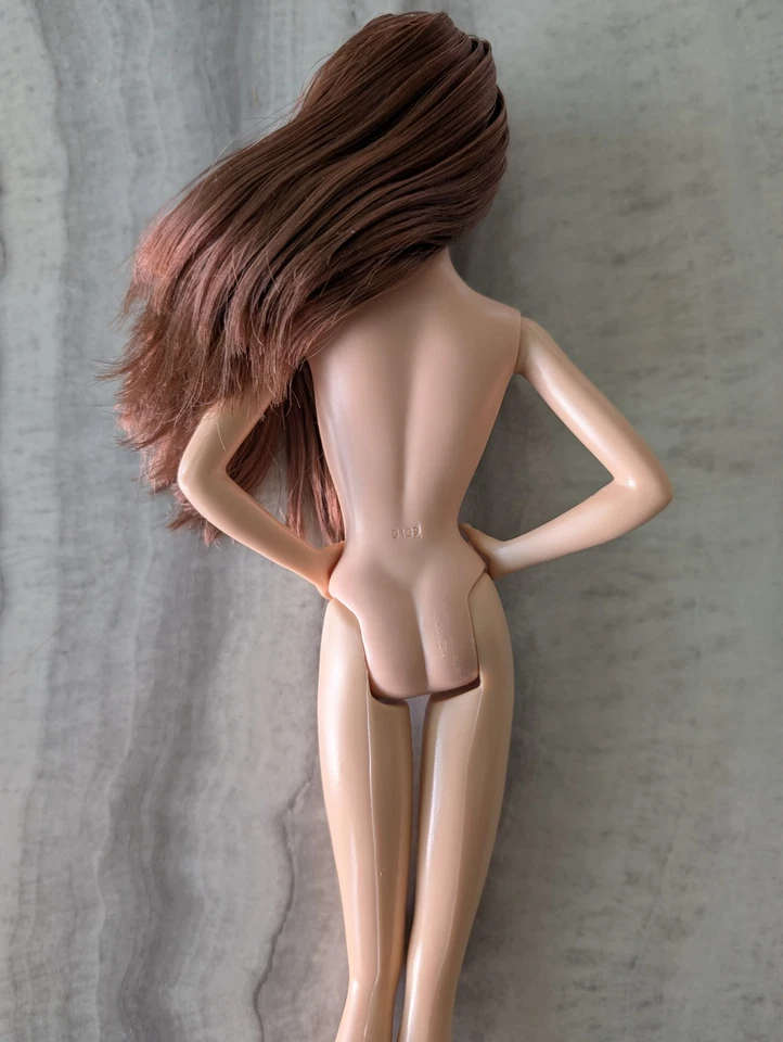 ¡¡Colección de muñecas Barbie Mattles!! Barbie negra básica!! ¡¡Solo muñeca desnuda!! Prestine Foto 4 de 4