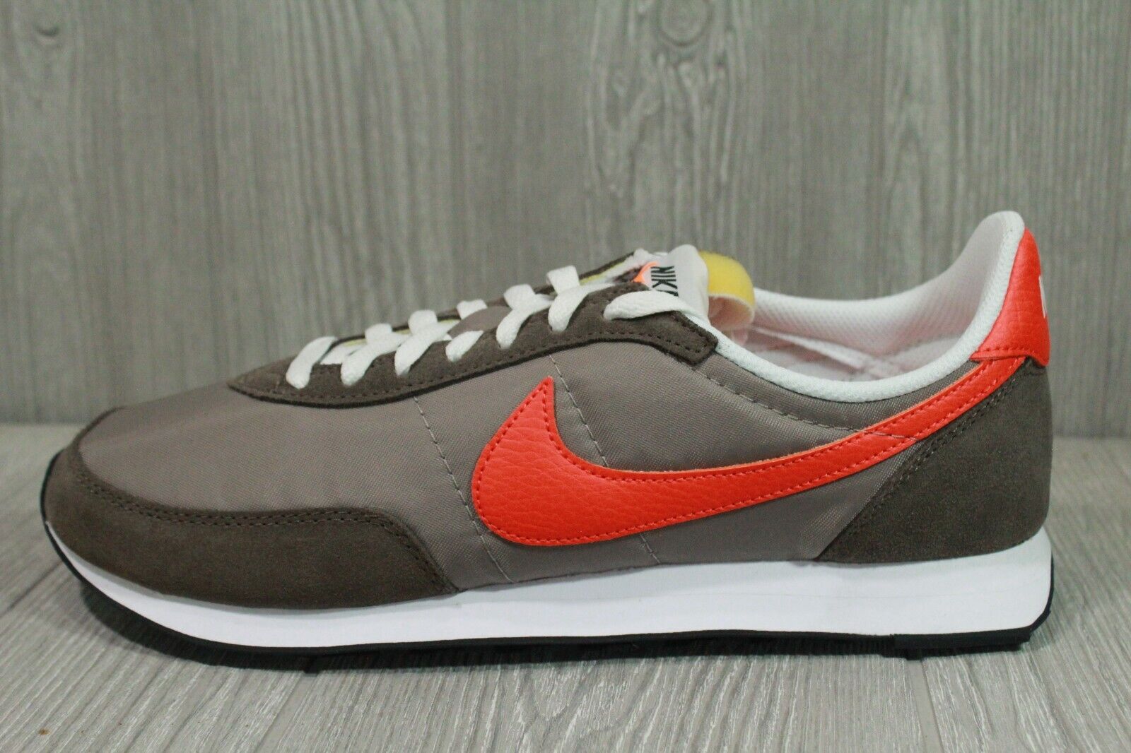 Nike Waffle Trainer 2 Moon Fossil Brown Orange Shoes DH1349 